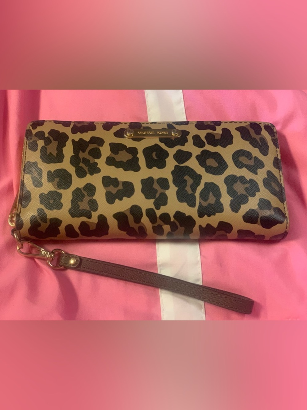 Michael Kors Leopard Print Zip Wallet Wristlet - Brown/Black